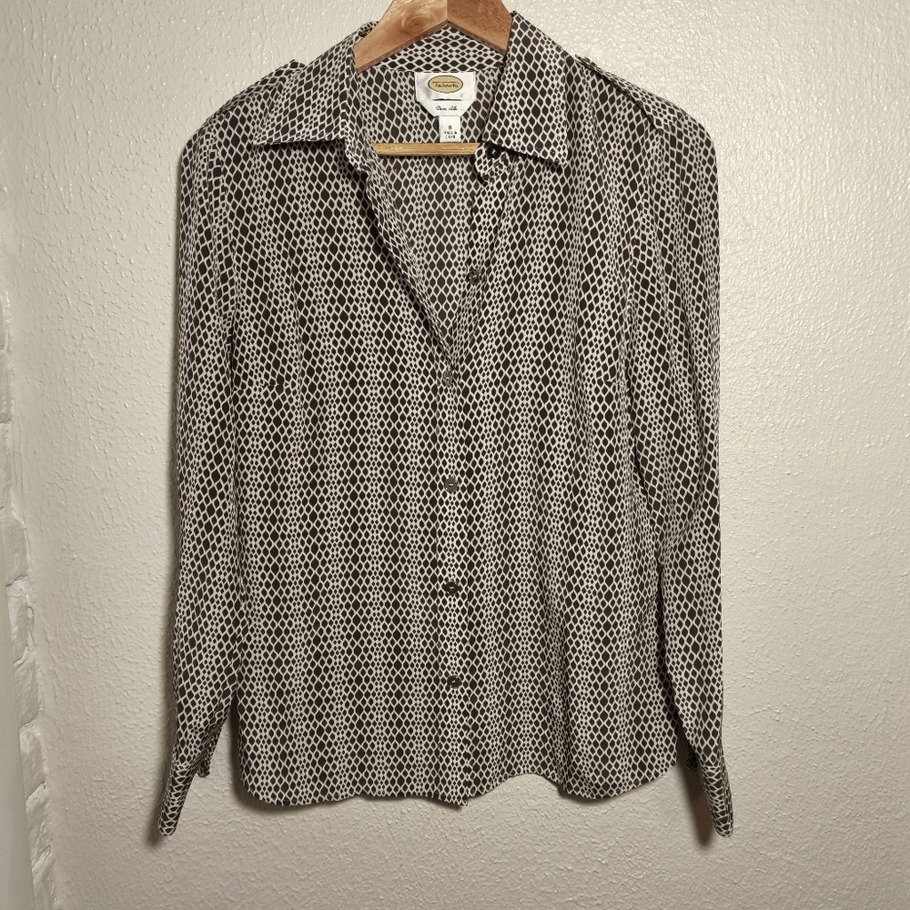 Talbots Pure Silk Button Down Geo Print Blouse sz 8 Brown Cream Retro Office